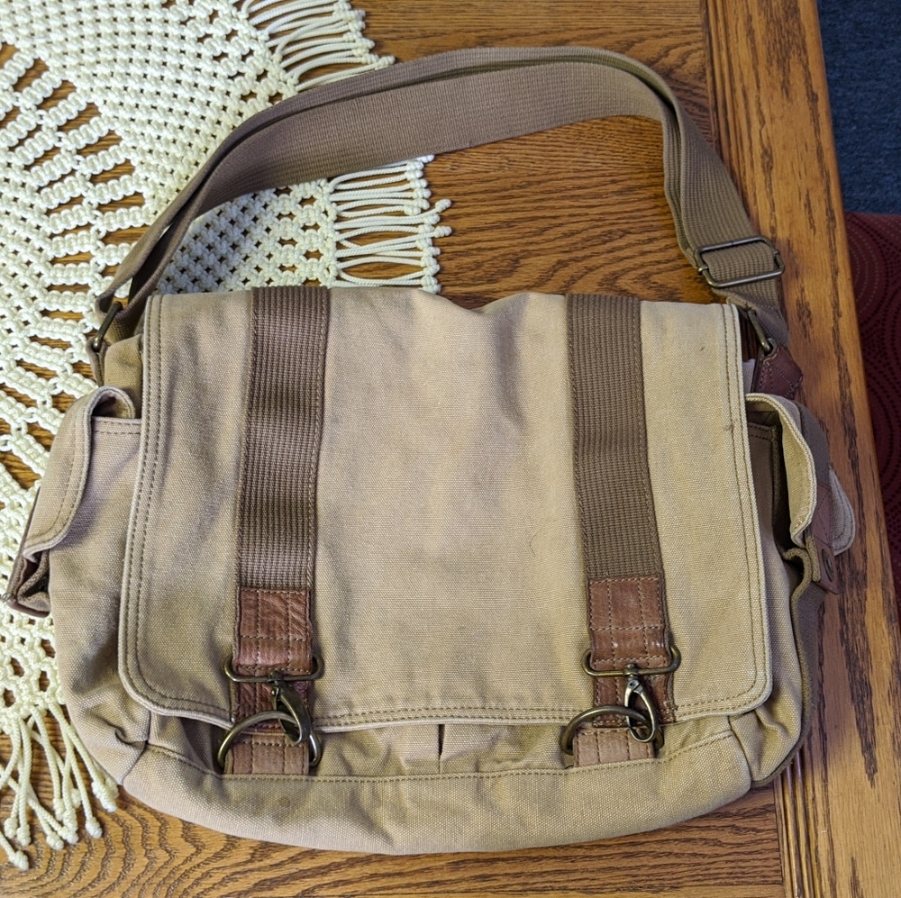 Relic heavy duty canvas messenger bag